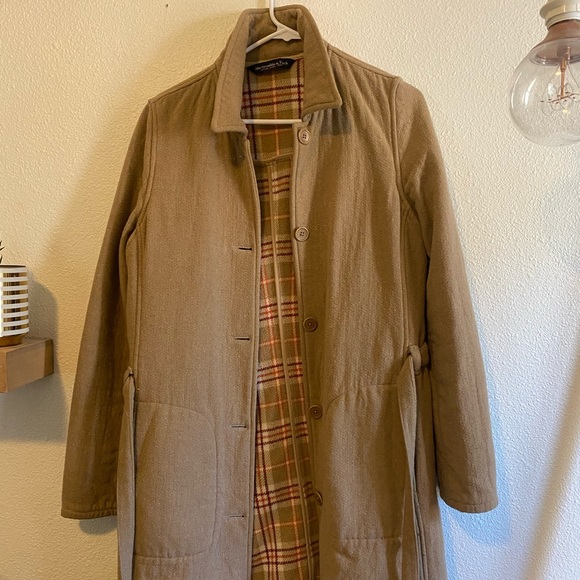 Abercrombie & Fitch Jackets & Blazers - Abercrombie and Fitch coat